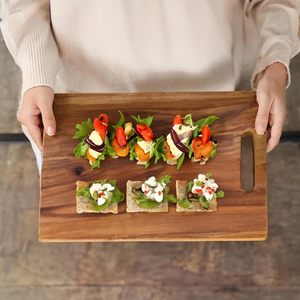 Tablas de Cortar de Madera de Nogal y Acacia Personalizadas con Ranura para Jugos, Tabla de Cortar Ecológica para Cocina - Product Image 3