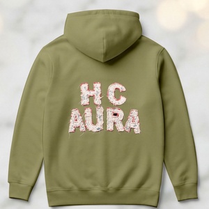 Sudadera con Capucha de Primera Calidad, Color Marrón Claro, Personalizada con Logotipo Bordado en Chenilla, Sostenible y de Alta Calidad - Product Image 4