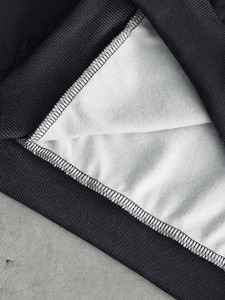 LEVI INDUSTRY เสื้อผ้าสตรีทแวร์แบบยูนิเซ็กซ์ ทรงปกติ สีดำล้วน ดีไซน์ 2 in 1 เป็นมิตรกับสิ่งแวดล้อม ระบายอากาศได้ดี ลายกราฟิกปรับแต่งได้ สไตล์วินเทจกรันจ์ - Product Image 4