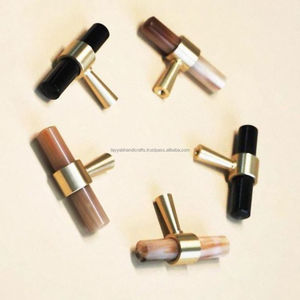 Tayyab Handicraft's Exquisite T-Shape Horn Knob Handcrafted in India - Product Image 1