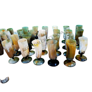 Authentique Fait à la Main Ox Viking Corne à Boire Gobelets Reconstitution Médiévale Style Sculpté Vache Buffalo Horn Shot Cups - Product Image 2