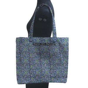 Sac fourre-tout carré en coton fait à la main pour femmes, logo personnalisé écologique, style floral d'été d'hiver - Product Image 1