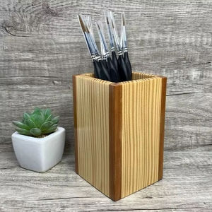 Organisateur de bureau en bois, porte-stylos et porte-crayons pour table, fabriqué en bois - Product Image 1