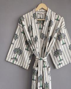Robe de chambre ethnique pour femme, longueur genou, avec ceinture, en coton, style décontracté, magnifique kimono imprimé à la main - Product Image 1