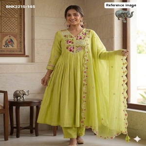 Hermoso conjunto de Kurti-Plazzo Anarkali de seda de vidrio Mal Chanderi con diseño floral multihilo y hecho a mano, moda femenina. - Product Image 1