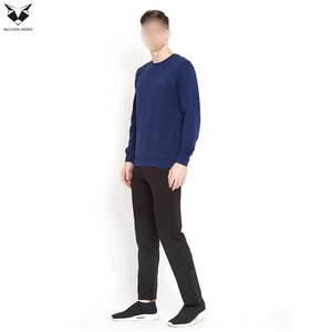 Conjunto Deportivo para Hombre en Negro y Azul con Contraste de Color Sólido, Ropa Deportiva con Logotipo Personalizado, Ropa Casual para Hombre - Product Image 4