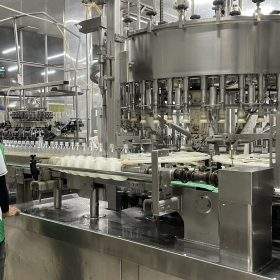 Fournisseur chaud NAWON Vietnam 100% boisson au jus de fruits bouteille PET de 500ML échantillon gratuit produit OEM ODM boisson gazeuse de meilleure qualité - Product Image 4