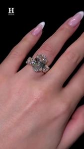 แหวนหมั้นเพชรแล็บโกรว์ Luxury Toi et Moi ทอง 14K ประดับเพชรสองเม็ดทรงรูปไข่และทรงมาร์คีส์ แหวนวงนิรันดร์สำหรับผู้หญิง - Product Image 1