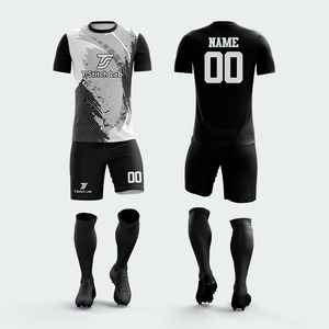 Ensemble de maillots de football unisexe T-Stitch Lab, gris, imprimé géométrique, manches courtes, évacuation de l'humidité, coupe athlétique, nom personnalisable sur le devant - Product Image 2