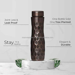 Botella de agua de cobre martillado puro Premium Diseño de metal elegante Acabado trasero Vasos de cobre de alta calidad - Product Image 3