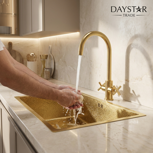 Grifo de cocina rectangular de un solo seno, de latón martillado y cepillado, hecho a mano, fácil de limpiar, de cuatro salidas, marca Daystar Trade. - Product Image 3