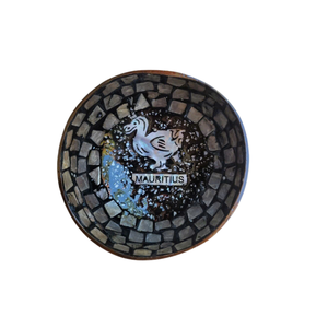 Héritage Éternel Vietnam Bols en Coque de Noix de Coco Écologiques Sur Mesure avec Finition Laquée Incrustée, Approvisionnement en Gros, Expédition Mondiale - Product Image 3