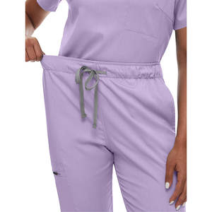 Uniformes Médicos Personalizados con Logotipo para Hospital, Conjuntos de Uniformes para Enfermeras, Pantalones Deportivos Elásticos para Mujer, Uniformes Elegantes Cherokee de Algodón Ecológico de Alta Calidad - Product Image 1
