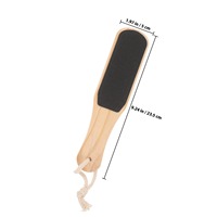 Grattoir à pieds double face avec manche en bois, outil de soin des pieds pour éliminer les callosités et les peaux mortes