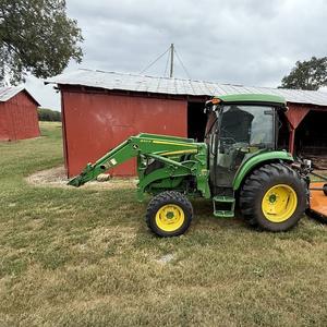 Tractor John Deere 4049R de Calidad Premium Diseñado para Máxima Productividad y Funcionamiento Fluido - Product Image 6