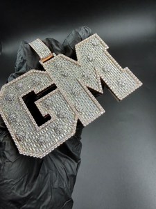 Colgante Personalizado de Plata de Ley 925 con Diamantes Moissanite VVS, Estilo Hip Hop, Colgante de Letra de Lujo para Hombre y Mujer - Product Image 3