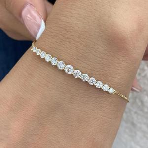 Pulsera de Diamantes Redondos Brillantes para Mujer en Oro Amarillo de 14K, Joyería Fina Elegante y de Lujo, Regalo Ideal para Aniversario o Boda - Product Image 1