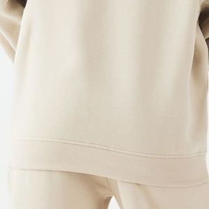 Sudadera lisa y duradera para mujer con tacto suave para un ajuste cómodo y relajado para el invierno, con precio de fábrica económico y servicio OEM. - Product Image 6