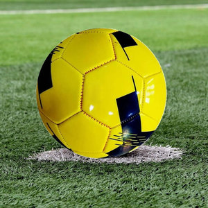 Balón de Fútbol para Adultos de Último Modelo en Todos los Tamaños, Buena Calidad, Más Vendido, Mejor Diseño, Cantidad al por Mayor, Diseño de Color Personalizado - Product Image 3