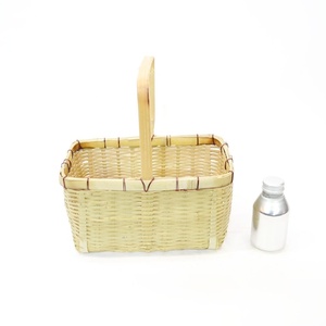 Cestas y cajas de bambú y paja natural estilo boho para almacenamiento de flores, frutas y vino, a la venta a precio económico. - Product Image 4