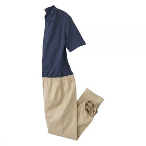 Combinaison de patiente d'hôpital pour femme, lavande, en tricot de coton mélangé, avec poches latérales et manches courtes, fermeture éclair intégrale au dos - Product Image 3