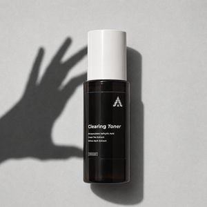 Tonique Purifiant à l'Acide Salicylique Encapsulé, Extrait de Thé Vert et Extrait d'Écorce de Saule – Soin Liquide pour Peaux à Tendance Acnéique - Product Image 4