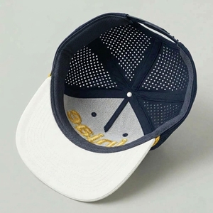 หมวกแก๊ปแบบ Snapback 5 ชิ้นส่วน แบบกำหนดเอง  ตัดด้วยเลเซอร์  ปีกแบน  ปักแบบเรียบ  รับผลิตแบบ OEM ODM  ขั้นต่ำในการสั่งซื้อน้อย - Product Image 5