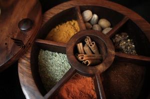 Sheesham Wood Spice <b>Box</b> with Spoon: Masala Dabba Kitchen <b>Storage</b> - Product Image 4