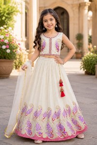 Ensemble Lehenga Choli sans manches pour filles, brodé Paisley, en Georgette, tenue traditionnelle, orné de sequins et de perles, pour la danse et les mariages - Product Image 1