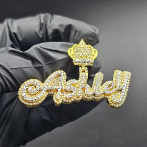 Colgante de Letra Personalizada con Moissanita Redonda Real de 2.10 Quilates, Chapado en Oro Amarillo de 14K sobre Plata - Product Image 1