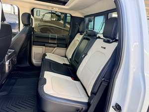 Ford F450 Limited Usado del 2021 - Product Image 6