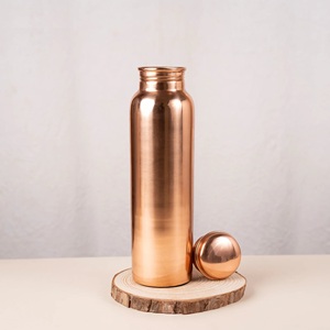 Botella de Agua Moderna con Tapa, Portátil, para Viajes, Acabado Rojo Oscuro - Product Image 6