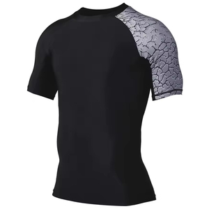 T-shirt d'entraînement pour hommes, vêtements de sport athlétiques confortables, vêtements de sport pour hommes, t-shirt de sport, entraînement physique, vêtements respirants - Product Image 5