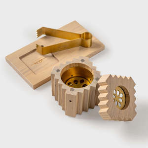 Quemador de Incienso Mubkhar de Madera Hecho a Mano con Bandeja y Patrón Azul, Set de Soporte para Bakhoor - Product Image 3