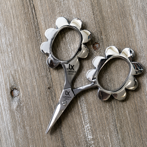 Ciseaux Putford blancs, petits ciseaux mignons pour broderie, mini-ciseaux bicolores circulaires de Degen - Product Image 3