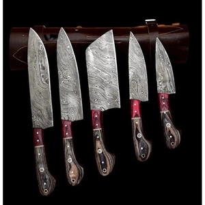 Juego de Cuchillos de Chef Profesionales de Acero de Damasco Hechos a Mano por Ahmad Fabric, 5 Piezas, Mango de Resina, Funda de Cuero, Diseño Moderno, Personalizable - Product Image 4