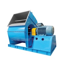 VENTILATEUR CENTRIFUGE INDIRECT À HAUT DÉBIT D'AIR TOMECO CFE.BL 245 POUR FOURNIR DE L'AIR FRAIS POUR LE SYSTÈME DE PROTECTION INCENDIE DE HAUTE CONSTRUCTION