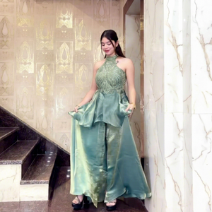 Salwar Kameez élégant et très vendu pour les mariages et les soirées, disponible à des prix abordables - Product Image 1