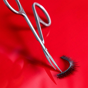 Ciseaux à cuticules de précision en acier inoxydable couleur argent, lame droite à pointe fine, outil de manucure, couleur et logo personnalisables - Product Image 6
