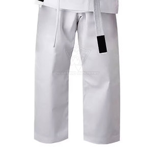 Uniforme de karaté pour l'entraînement et la pratique, coupe confortable et tissu durable pour un usage quotidien et les séances d'arts martiaux - Product Image 5