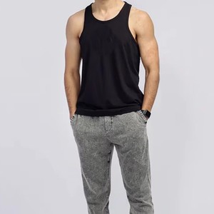 Débardeur sans manches noir pour homme Harry Johnson Production 2026, col rond, tricoté, couleur unie, style décontracté, respirant, en polyester - Product Image 6