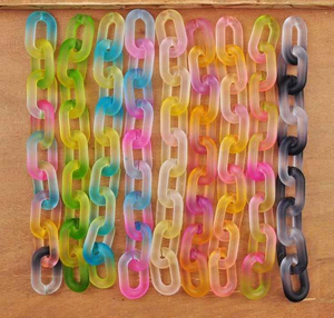 Cadena de eslabones de resina para decoración de pared, cadena transparente con cierre abierto, joyería de acrílico, cadena cubana de plástico para decoración, por MULTI CRAFT - Product Image 3