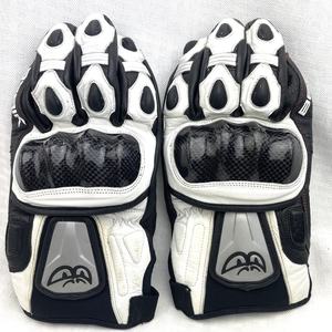 Guantes de Motociclismo Berik 2.0 Full Race Gauntlet Blancos, Guantes de Carreras Deportivos de Cuero Perforado con Armadura, Guantes Profesionales para Motociclistas - Product Image 6