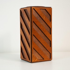 Jarrón de Madera Moderno con Diseño Geométrico Chevron, Portaflores Decorativo Minimalista, Macetero de Madera Natural Hecho a Mano, Elegante para Mesa - Product Image 2