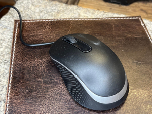 Stylish Genuine Leather Mousepad Anti Slip Base <b>Large</b> Personalized Executive Desk Mat For Professional LMP-0024 - Product Image 2