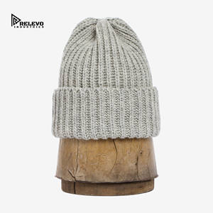 หมวกบีนนี่อะคริลิกเนื้อนุ่มขายส่ง, หมวกไหมพรมกันขนร่วงสำหรับฤดูหนาว, หมวกสกัลลี่ระดับไฮเอนด์สำหรับธุรกิจ B2B, หมวกกันหนาวแบบทนทานสำหรับขายส่ง - Product Image 6