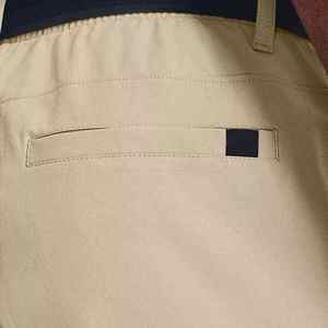 Shorts de golf pour hommes, boutonnés, logo tissé sur le devant, séchage rapide, anti-plis, vêtements de sport légers, nouveau design - Product Image 5