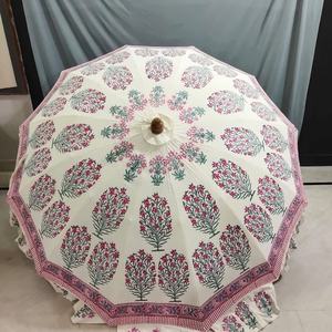 Sombrilla de Algodón Hecha a Mano en Jaipur, Diseño Bohemio Semiautomático, Protección Solar, para Uso en Jardín - Product Image 5