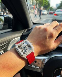 Montre mécanique de luxe carrée avec grand cadran en diamant moissanite, design sur mesure, style hip-hop - Product Image 3