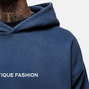 Sweat à capuche vintage délavé, coupe oversize, en coton, avec logo personnalisé, pour hommes, par Antique Fashion - Product Image 3